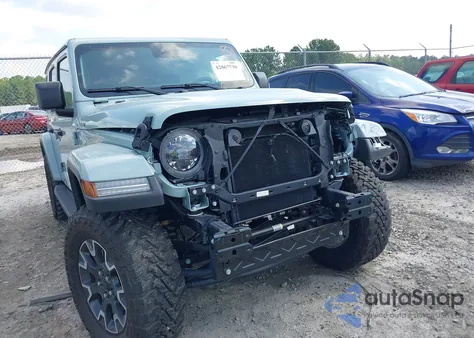 2024 Jeep Wrangler 4-Door Sahara 4X4 from USA, damaged, VIN 1C4PJXEG2RW377739